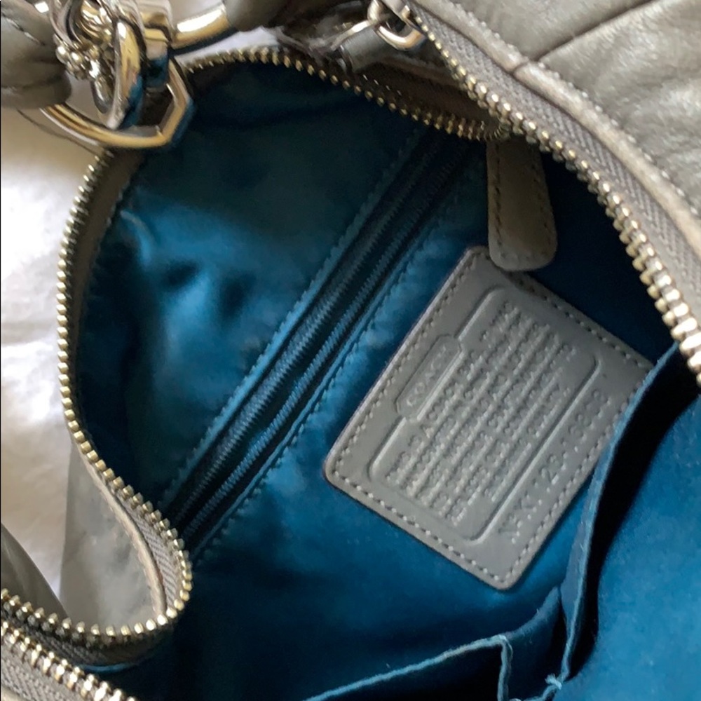 Coach purse - Picture 3 of 4